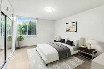 Plank flooring*